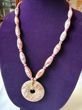Handcrafted Pink Stone Bead Necklace with Round Pendant